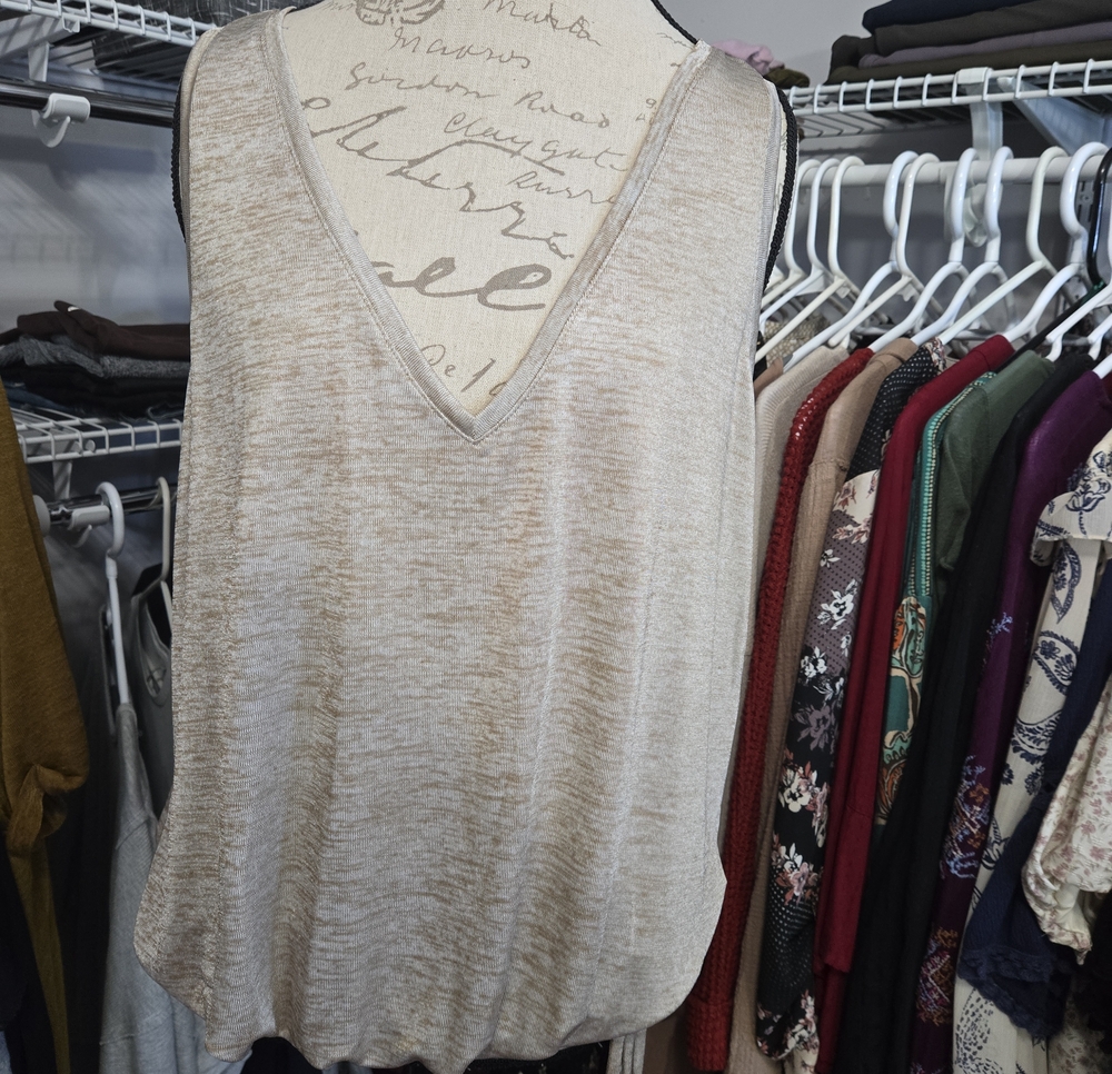 Express Beige V-Neck Sleeveless Tank Top